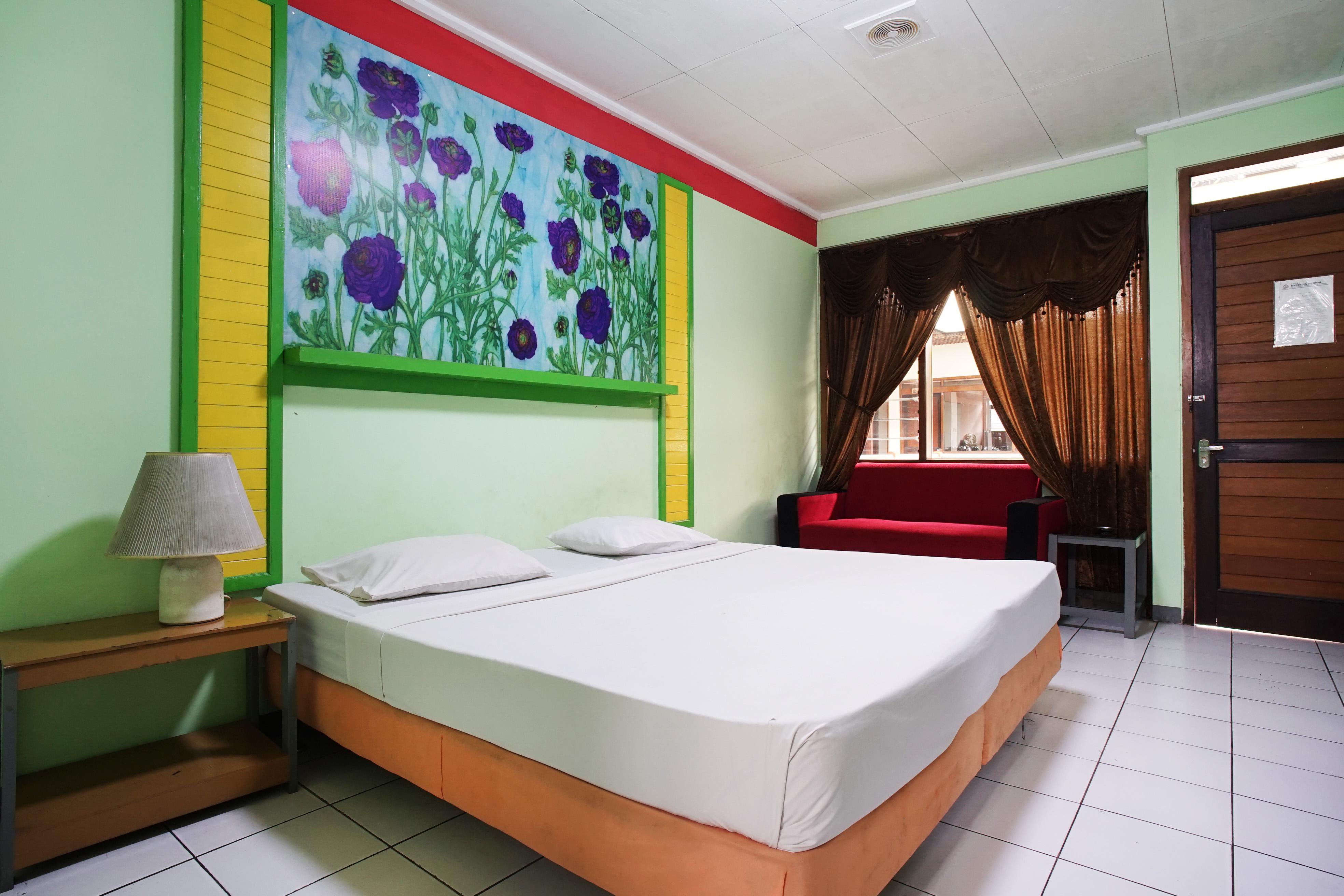 Hotel Bandung Permai Экстерьер фото