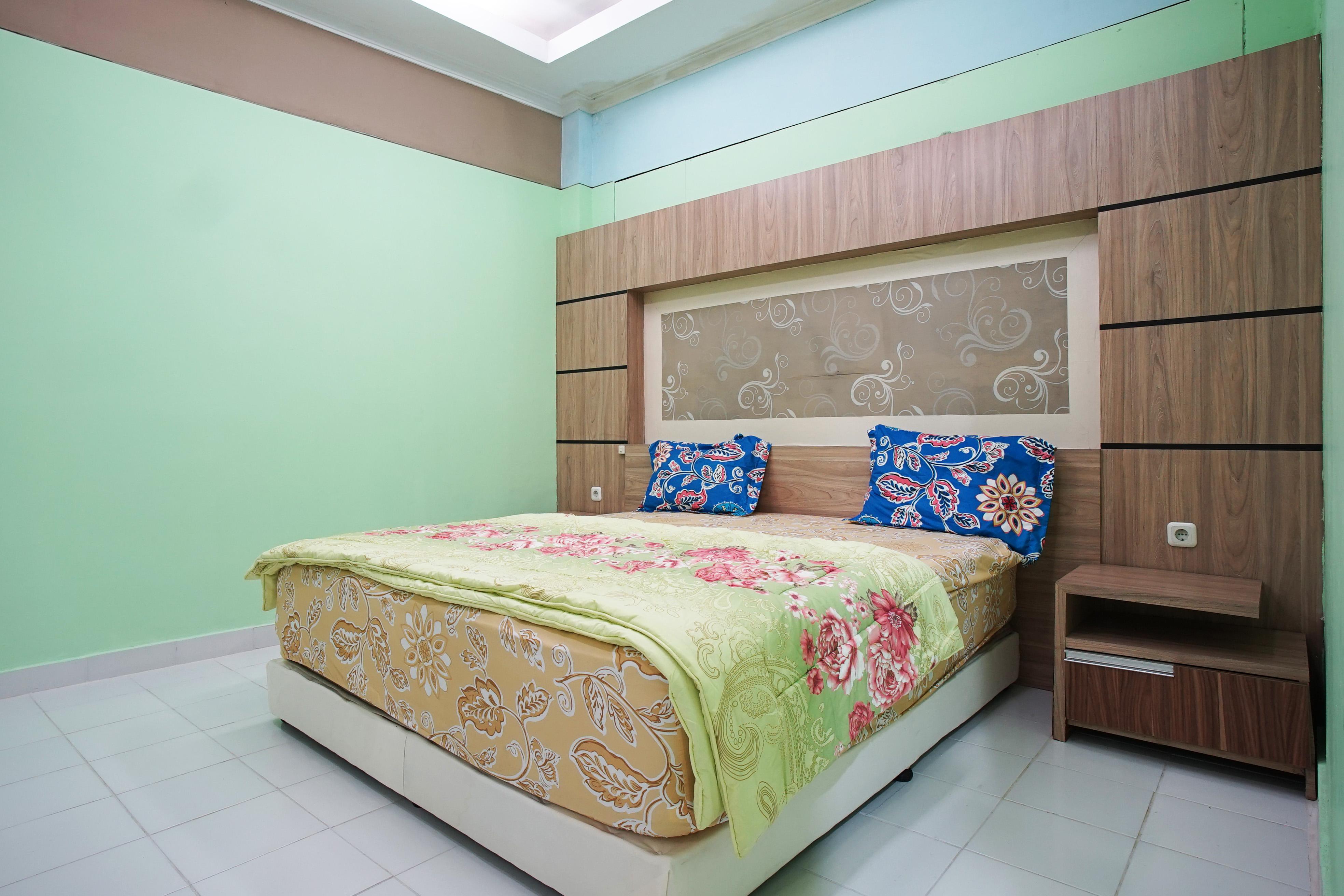 Hotel Bandung Permai Экстерьер фото