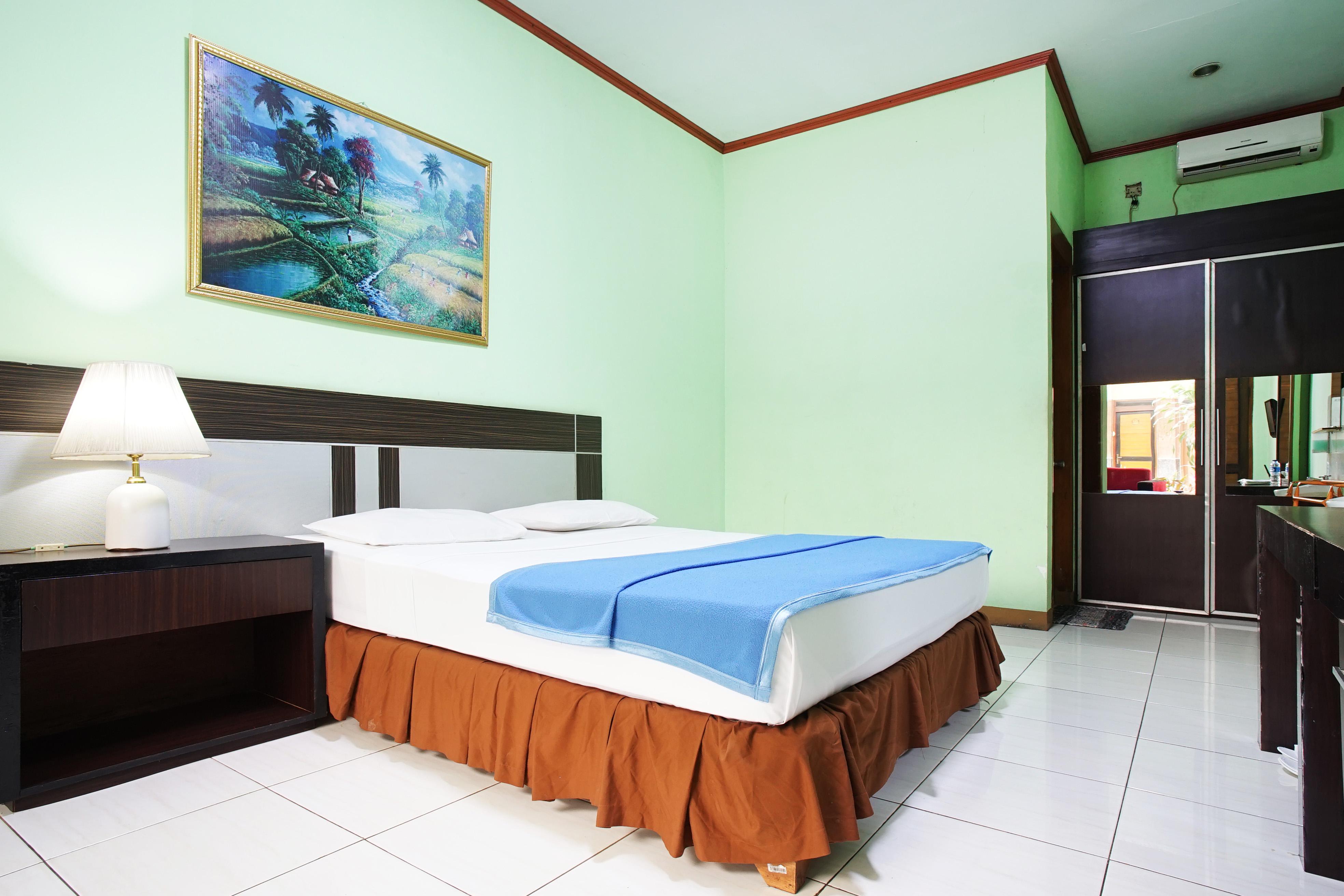 Hotel Bandung Permai Экстерьер фото