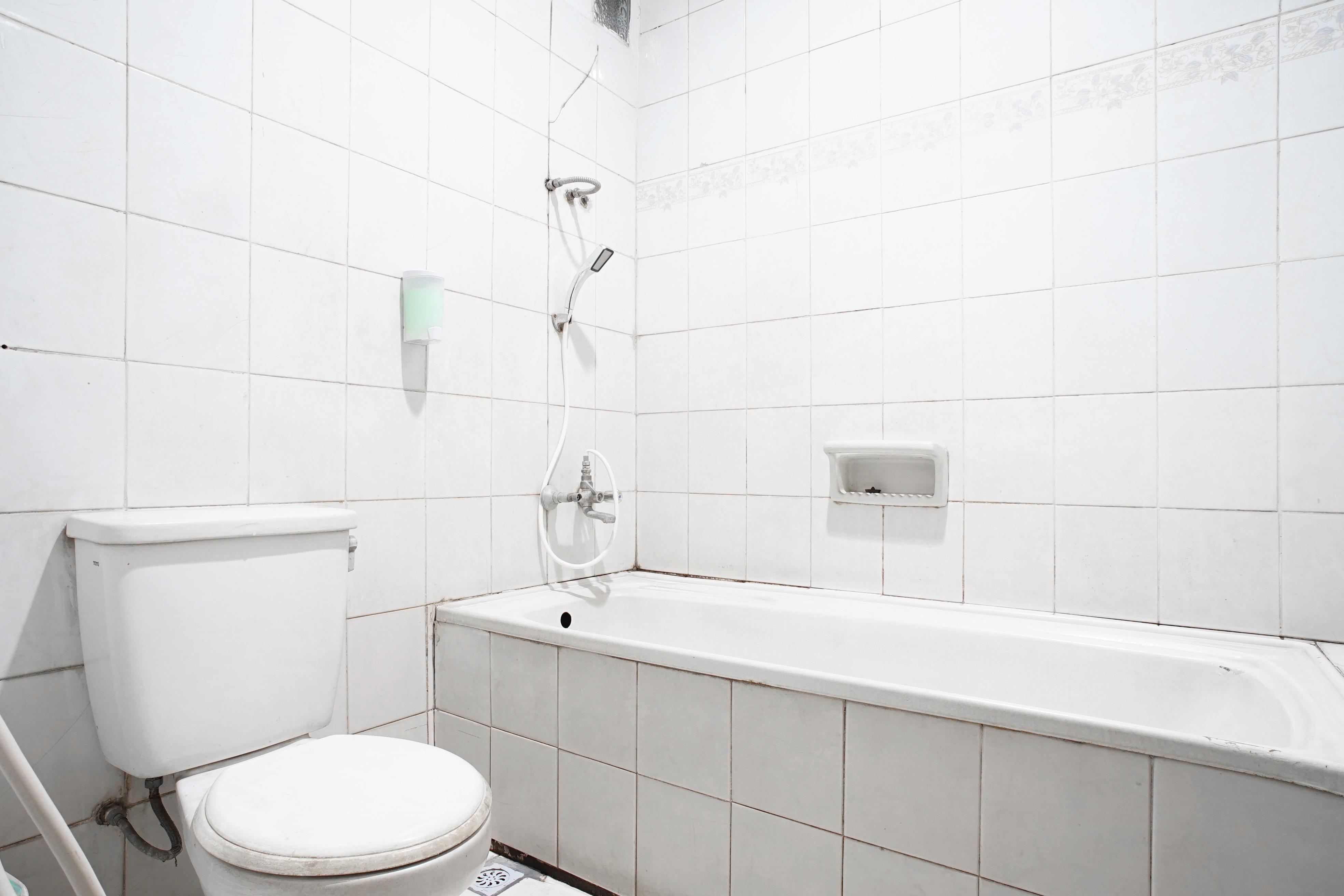 Hotel Bandung Permai Экстерьер фото