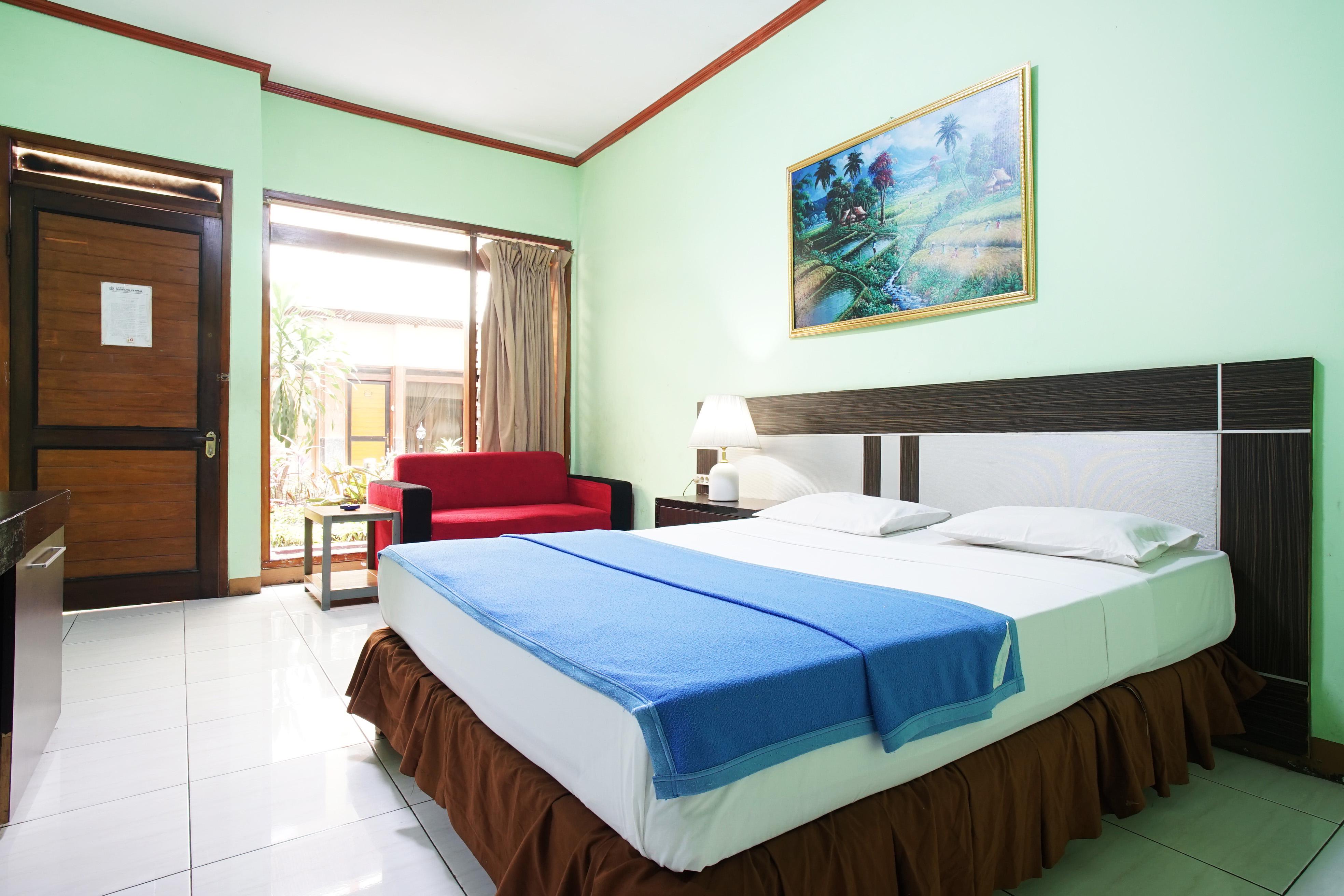 Hotel Bandung Permai Экстерьер фото